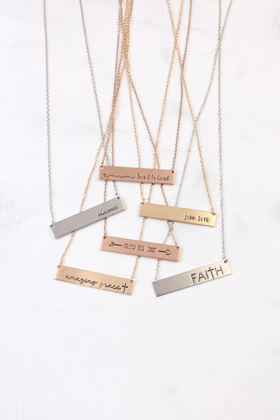 BAR LOVE AND BE LOVED NECKLACE