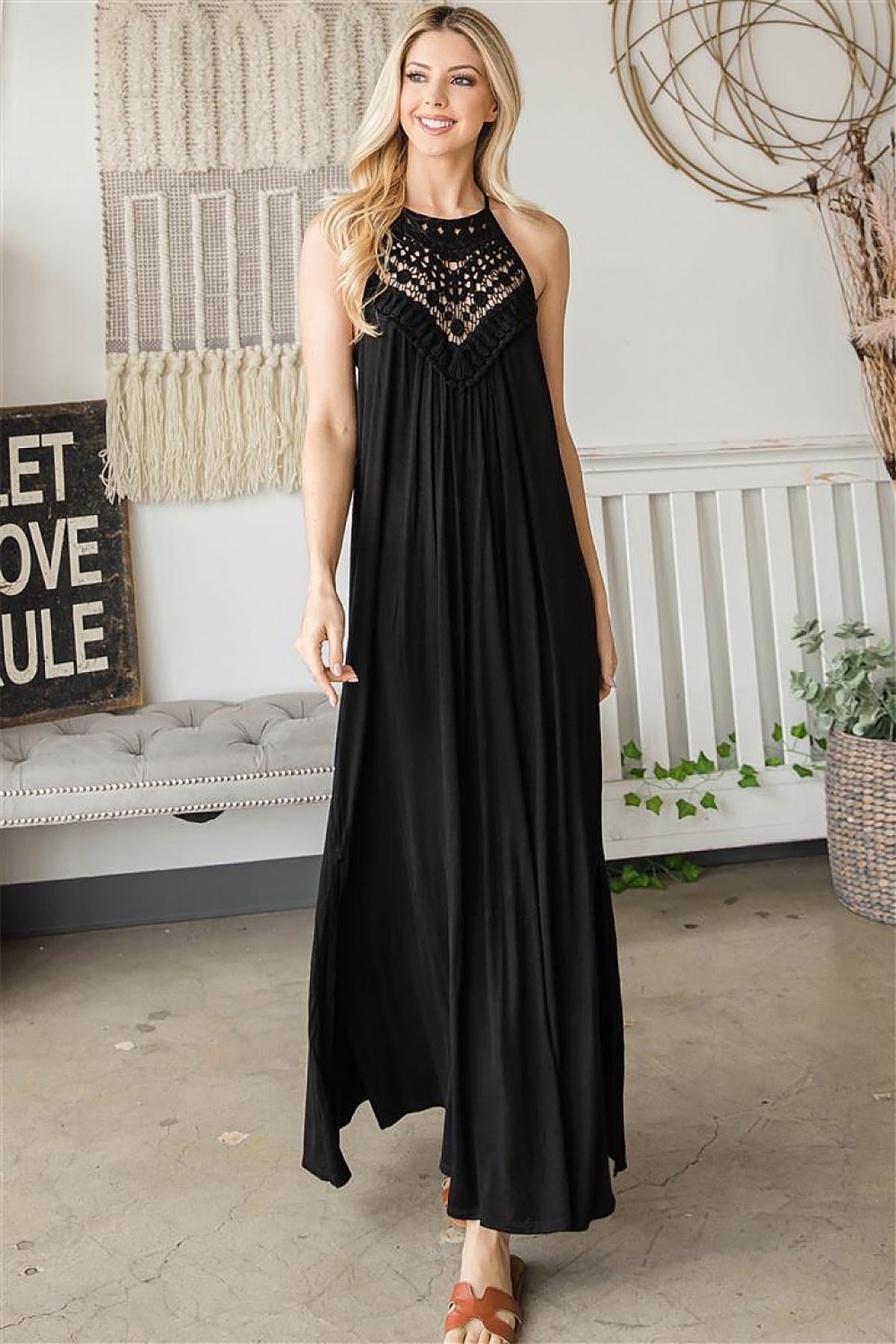 D8320-BLACK SOLID CROCHET MAXI DRESS 2-2-2 – MYS Wholesale