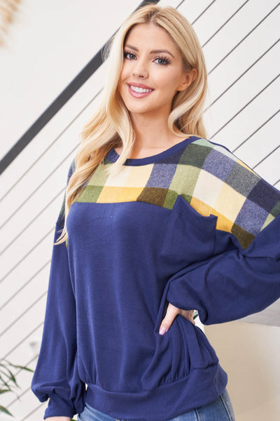 PLAID DETAIL LONG SLEEVE SOLID POCKET TOP 1-2-2-2