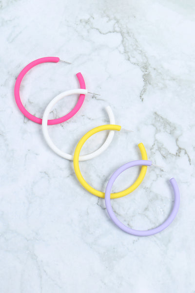 RUBBER COATED HOOP EARRINGS