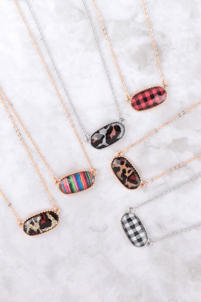 EPOXY OVAL PENDANT NECKLACE AND EARRING SET (NOW $1.25 ONLY!)