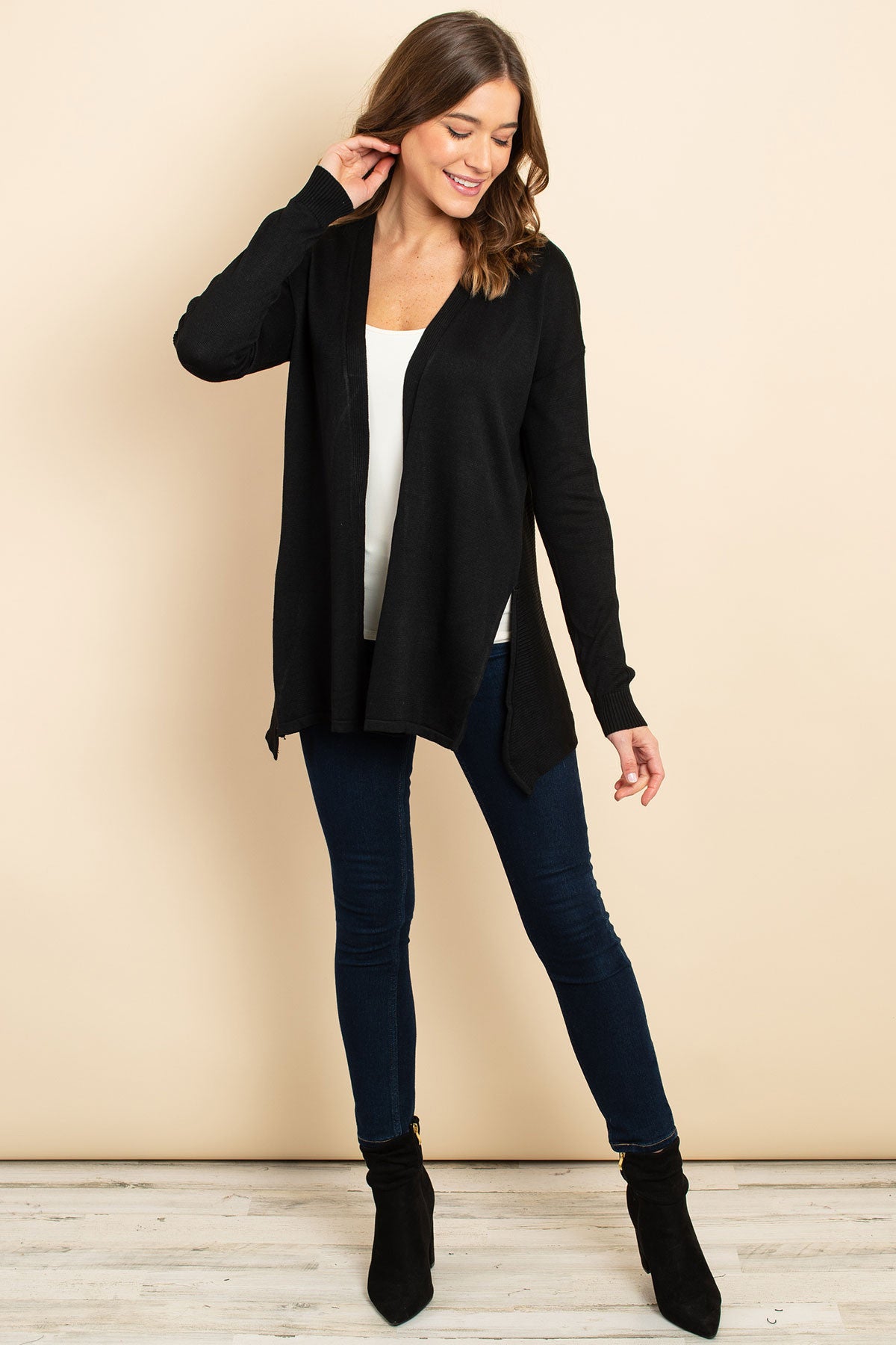 BLACK CARDIGAN 2-2-2