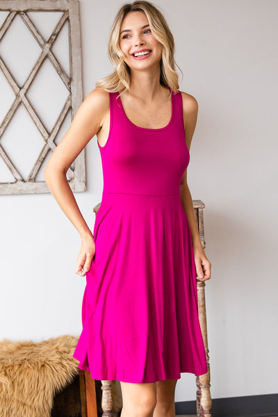 SCOOP NECK SLEEVELESS FLARED DRESS 2-2-2