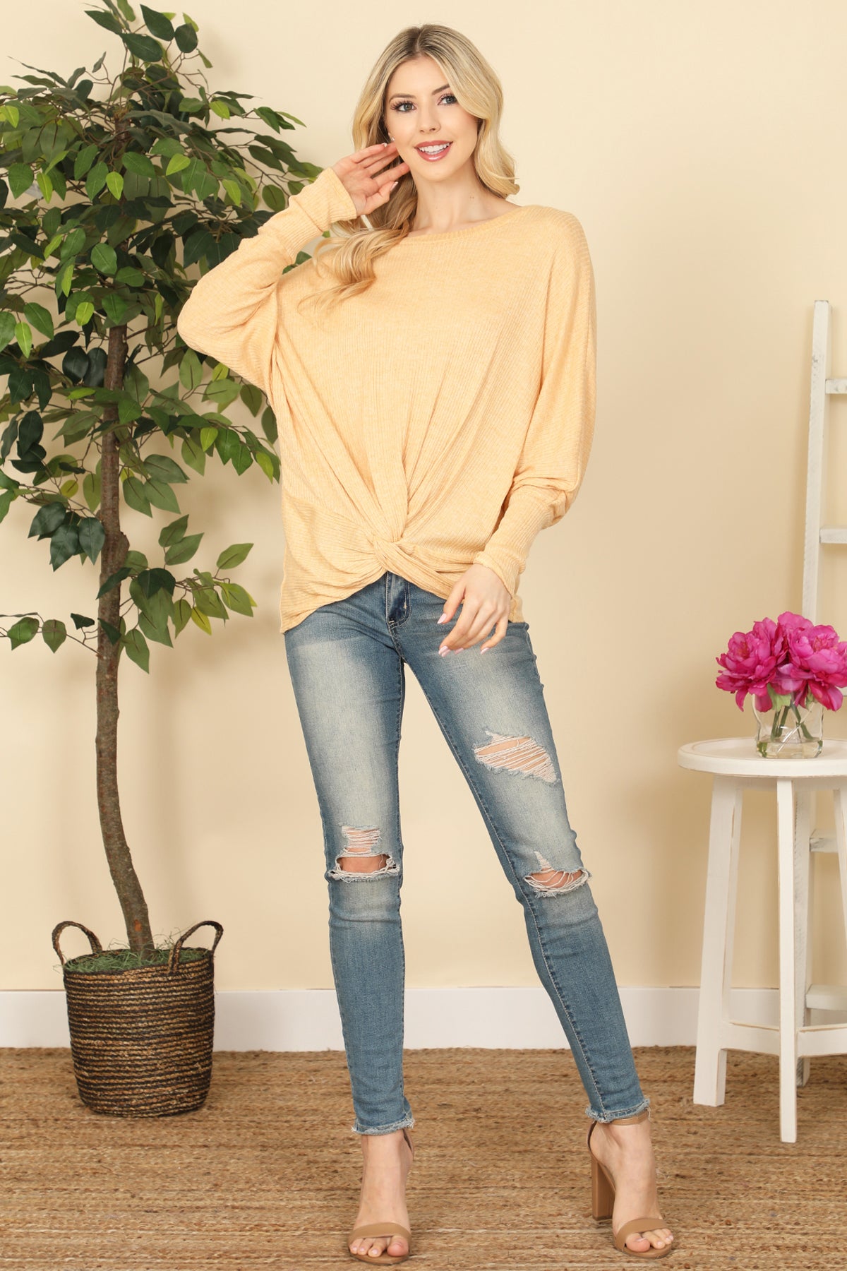 YELLOW FRONT KNOT LONG SLEEVE TOP 2-2-2