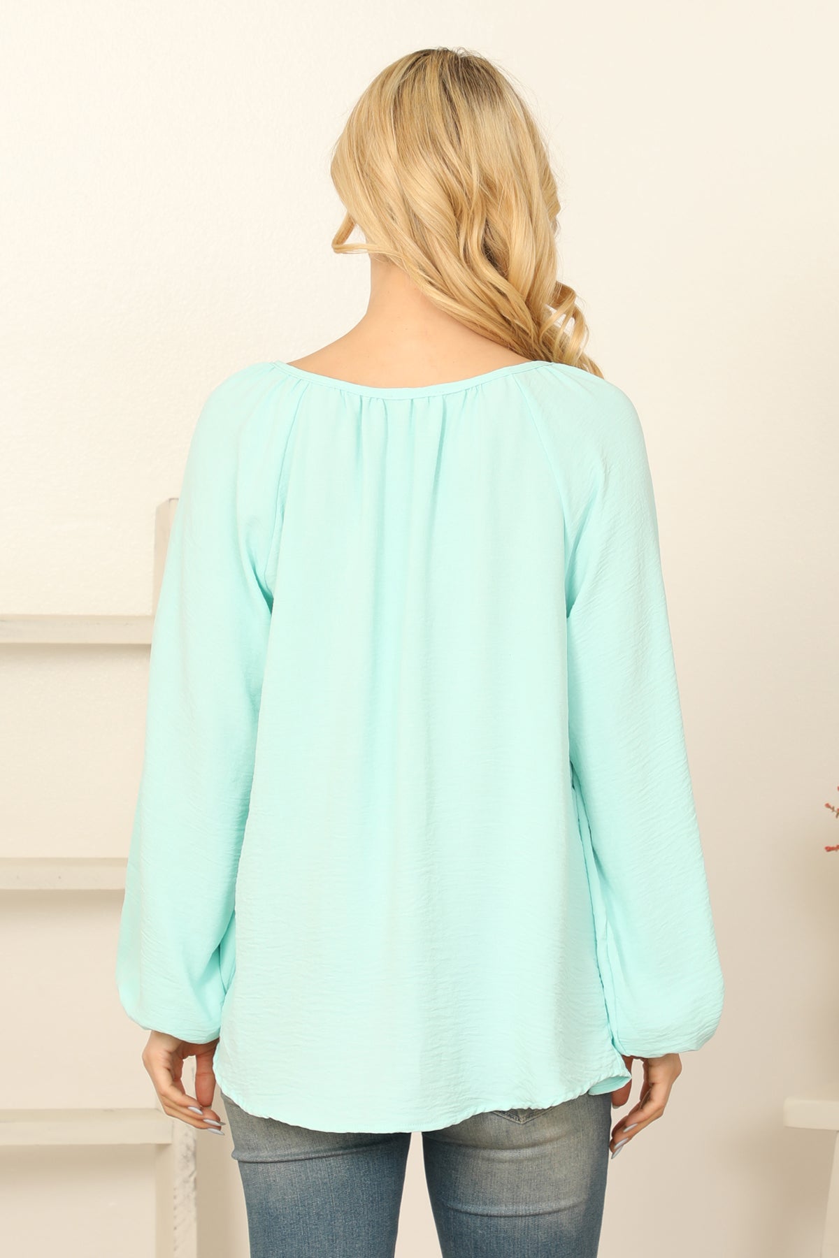 NOTCH NECK LONG PUFF SLEEVE SOLID TOP 2-2-2-2 (NOW $4.00 ONLY!)