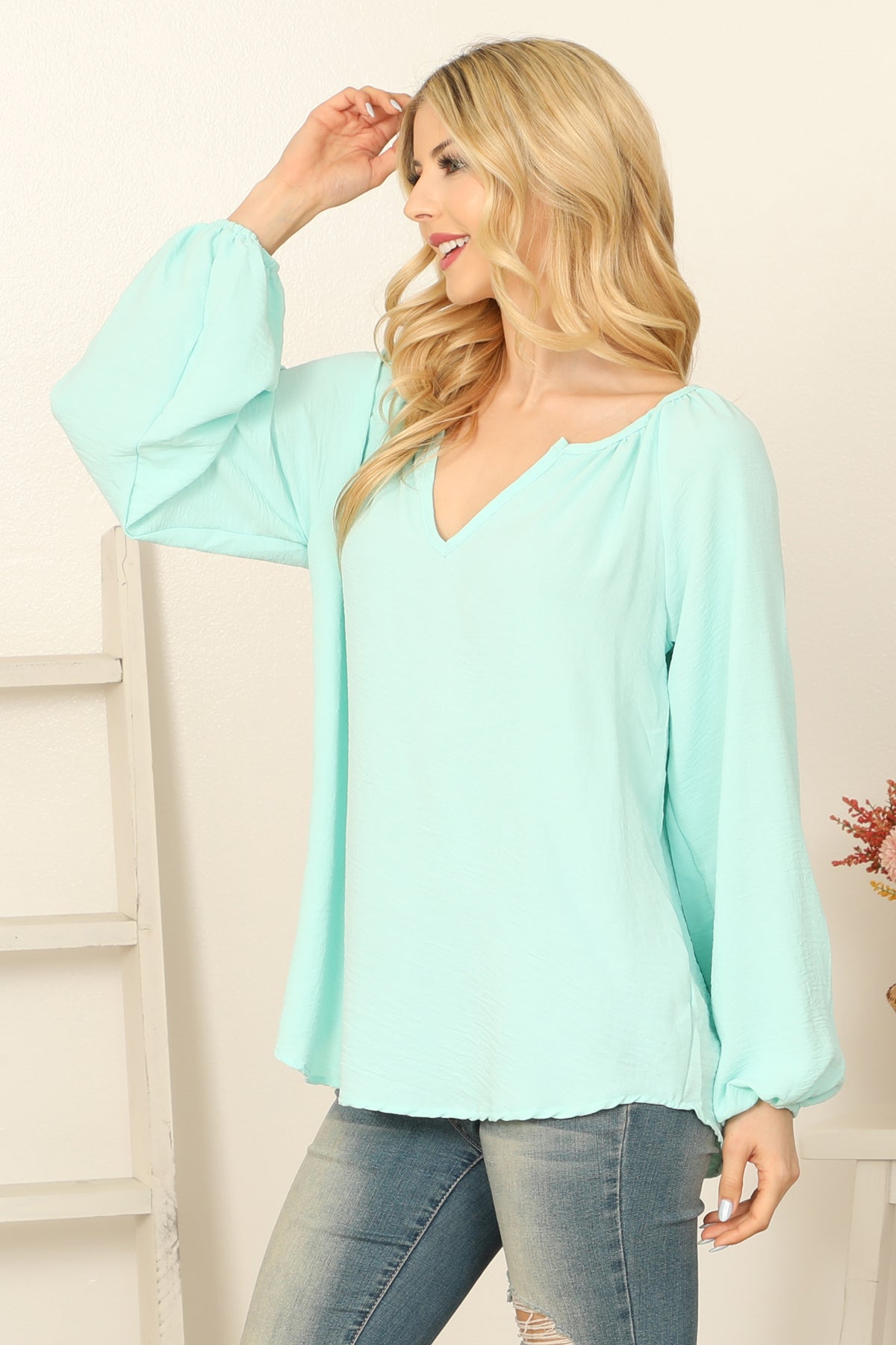 NOTCH NECK LONG PUFF SLEEVE SOLID TOP 2-2-2-2 (NOW $4.00 ONLY!)