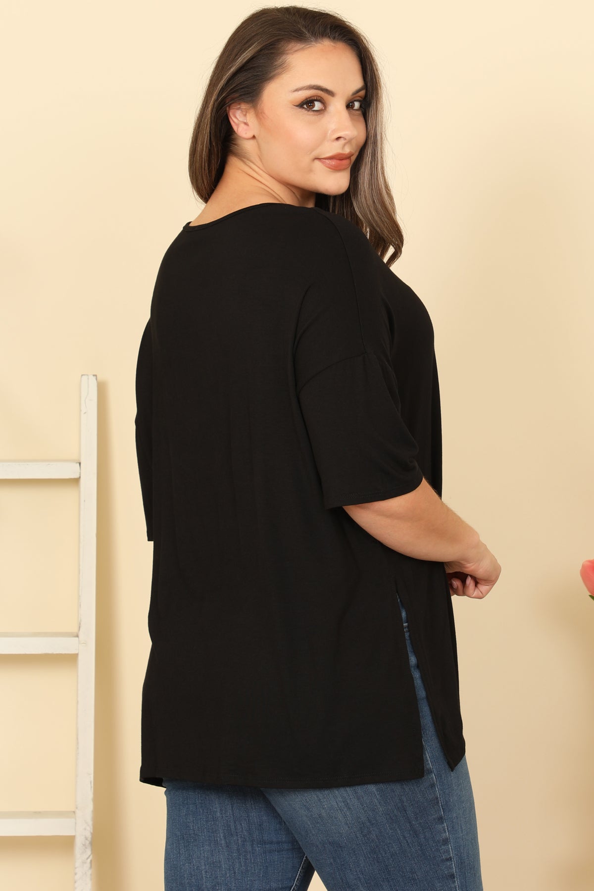 BLACK PLUS SIZE HALF SLEEVE SIDE SLIT SOLID TOP 2-2-2