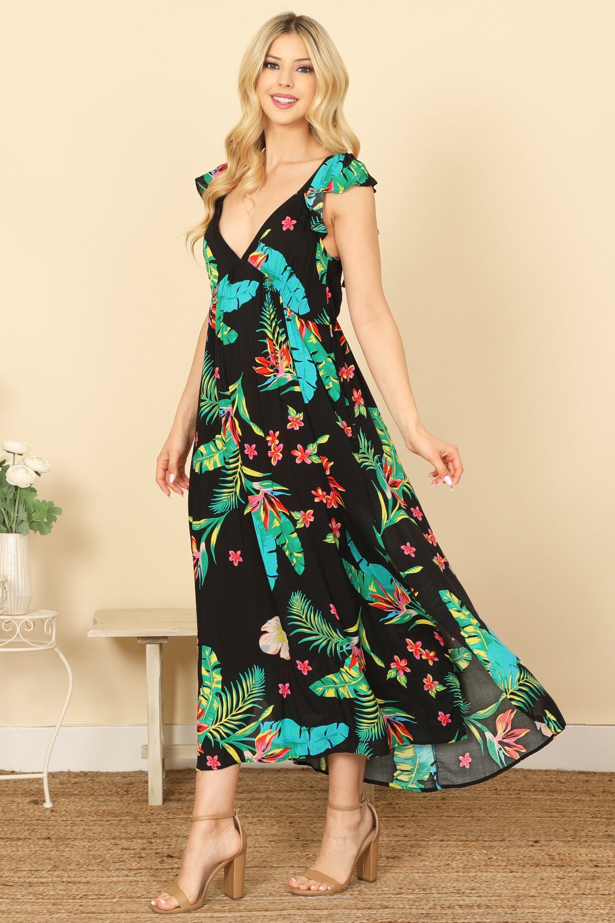 V-NECK RUFFLE SLEEVELESS SIDE SLIT TROPICAL PRINT MAXI DRESS 2-2-1