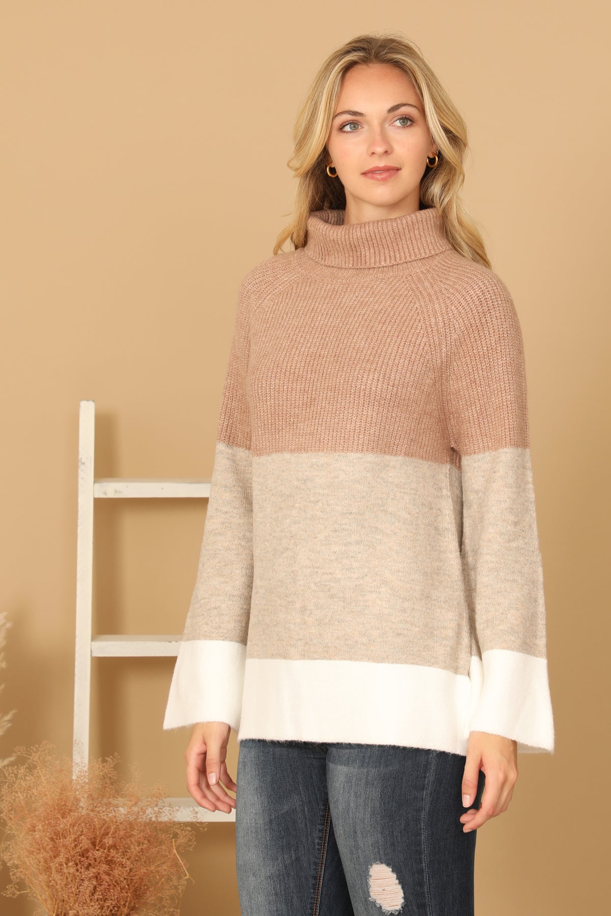 TURTLE NECK KNIT DETAIL SWEATER 3-3