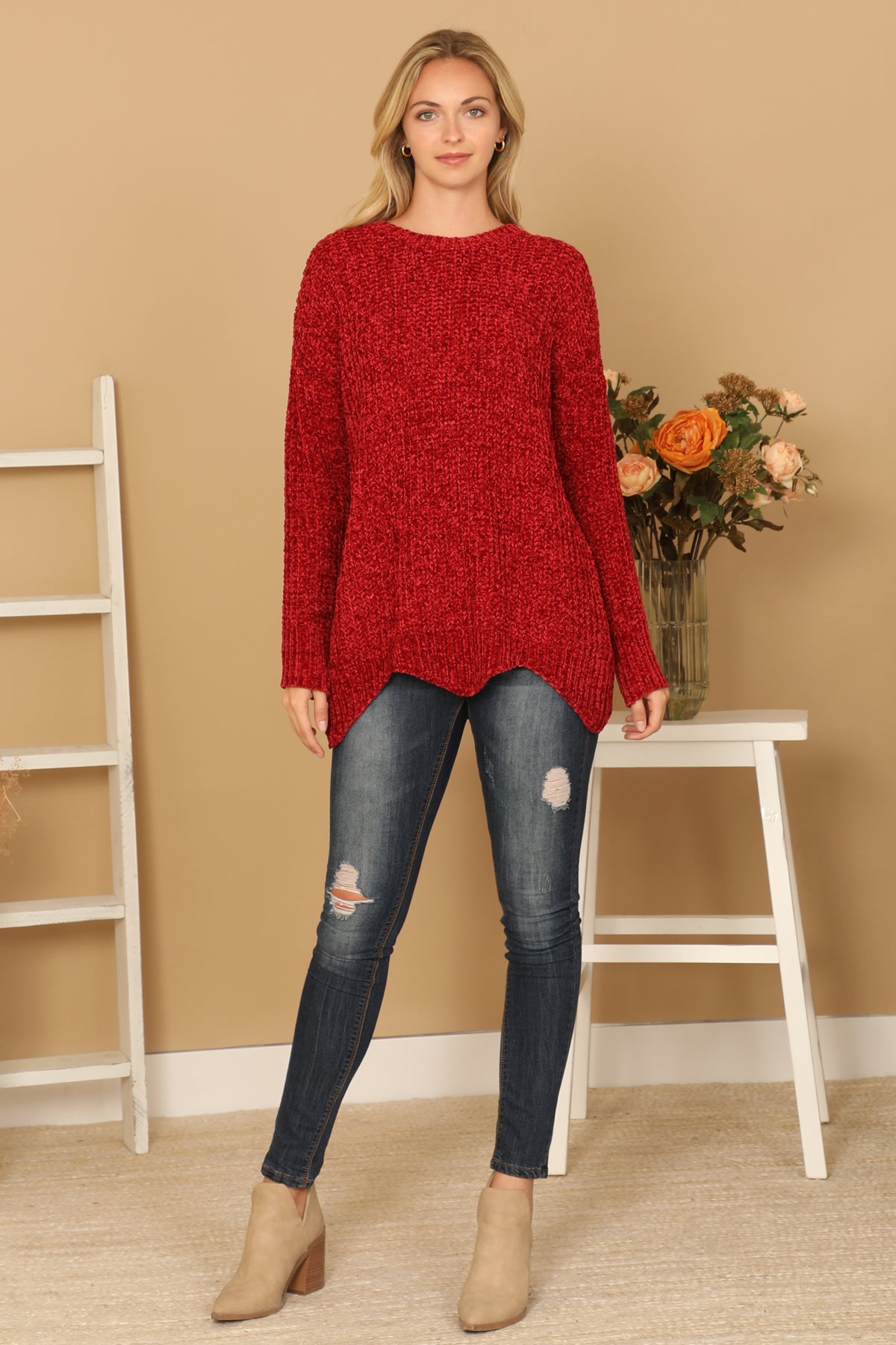 ROUND NECK CURVED HEM KNIT SWEATER 3-3