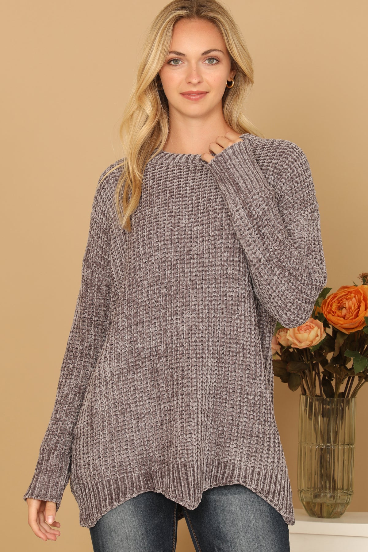 ROUND NECK CURVED HEM KNIT SWEATER 3-3