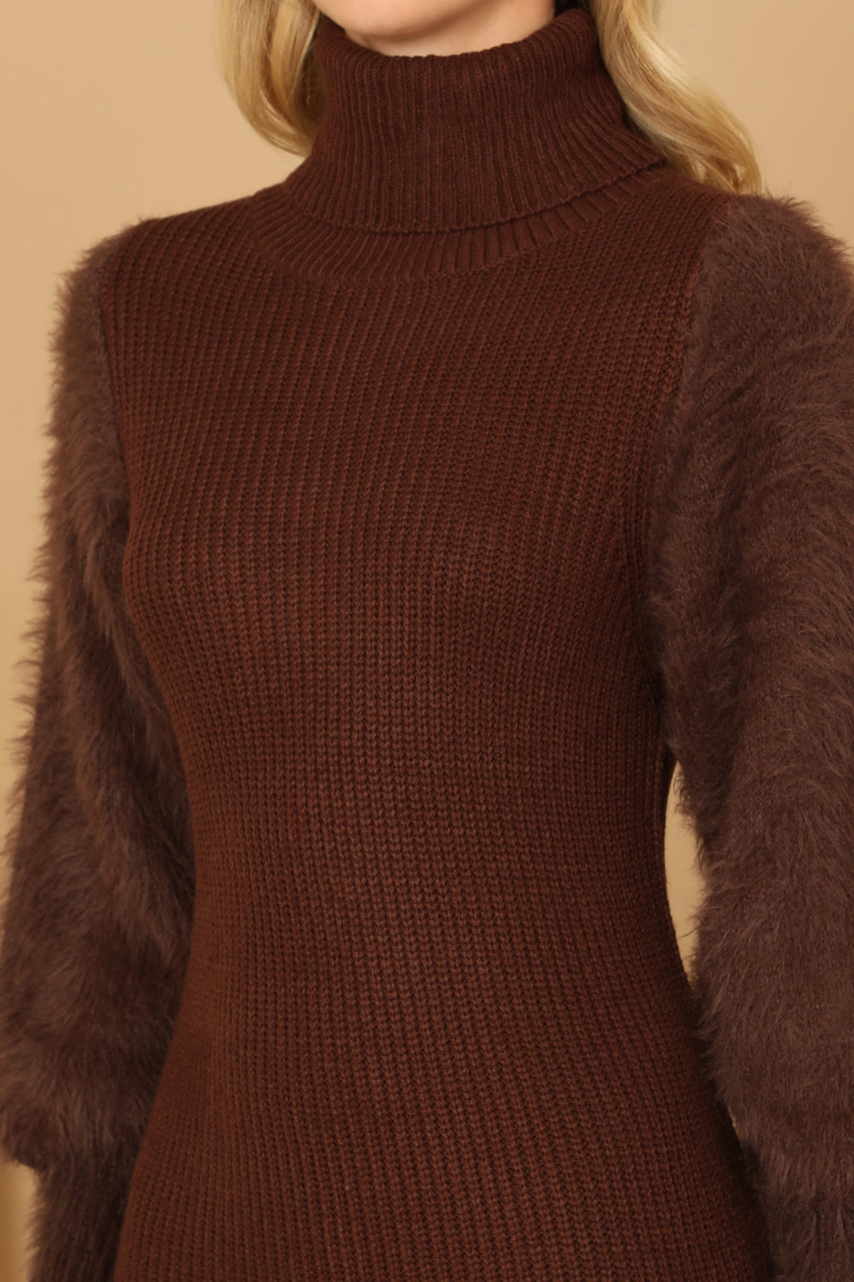 TURTLE NECK FAUX FUR LONG SLEEVE BODYCON DRESS 2-2-2