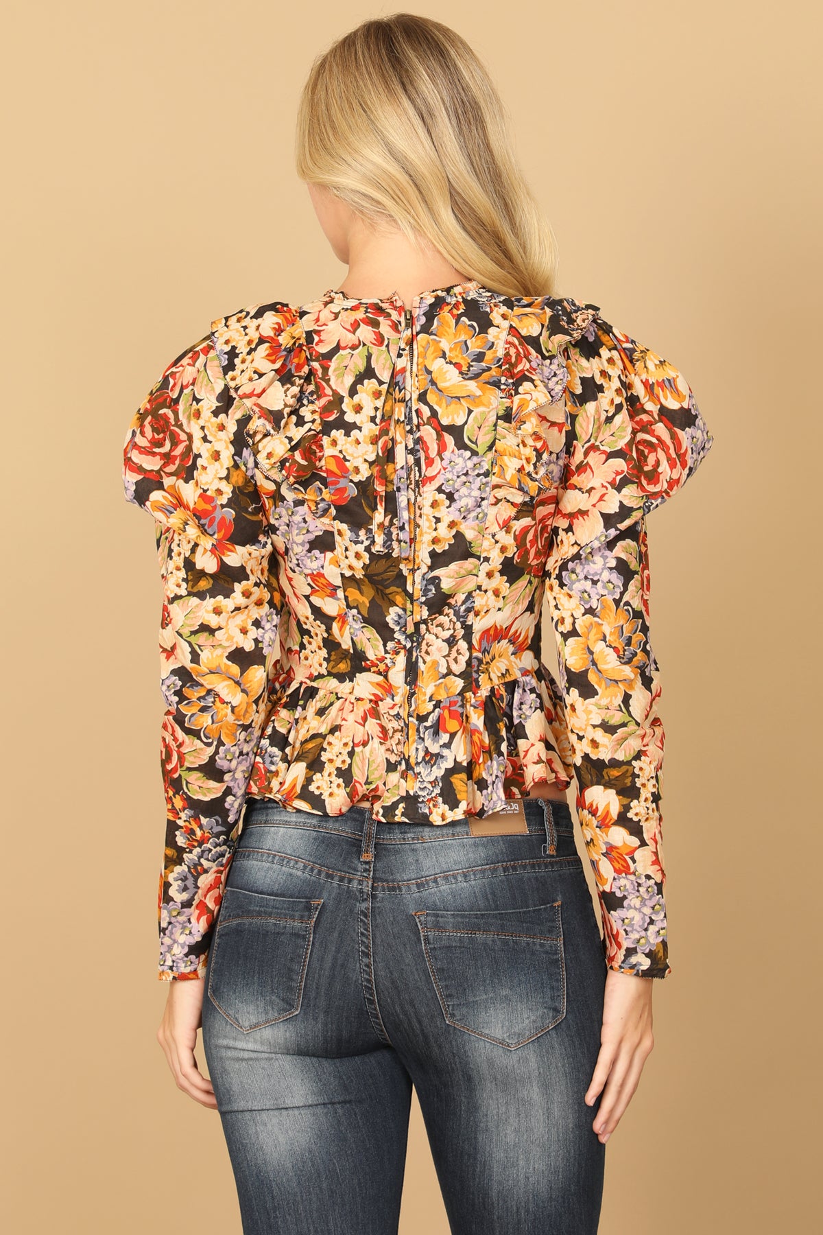 BLACK FLORAL LONG SLEEVE RUFFLE WAIST CROP TOP 2-2-1