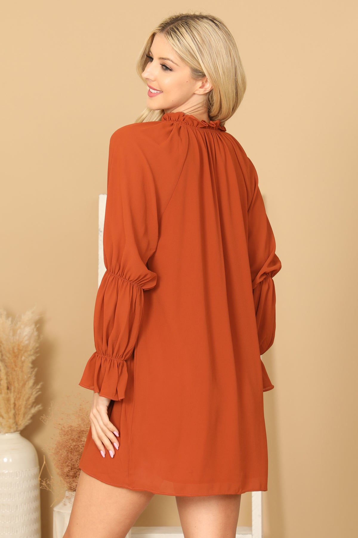 RUST RUFFLE NECK KEYHOLE TIE LONG SLEEVE MINI DRESS 2-2-1