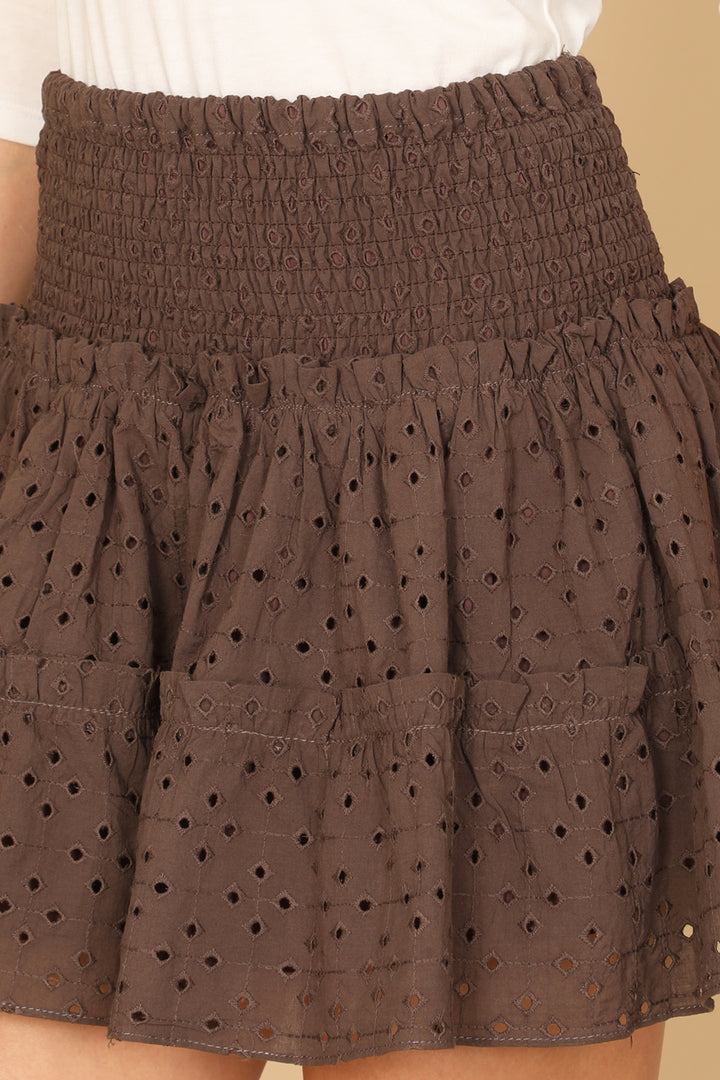 SHIRRED WAIST EYELET RUFFLE LAYERED HEM MINI SKIRT 2-2-1 – MYS