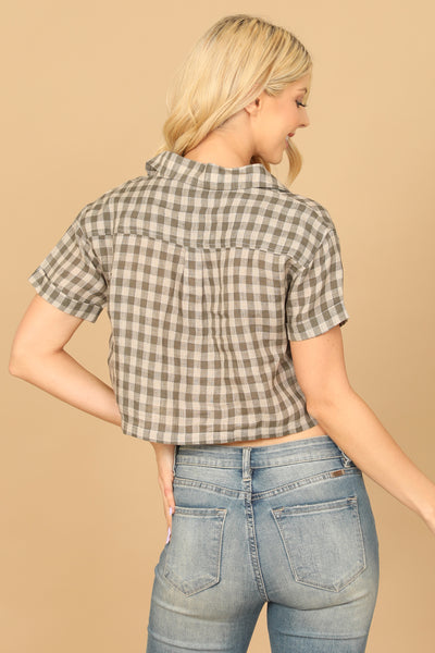 PLAID COLLARED BUTTON DETAIL CROP TOP 2-2-1