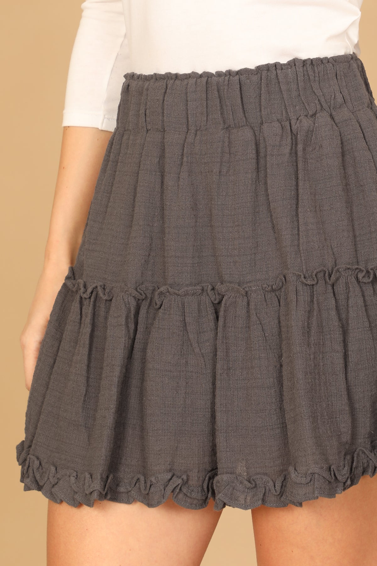 RUFFLE TIERED MINI SKIRT 2-2-1
