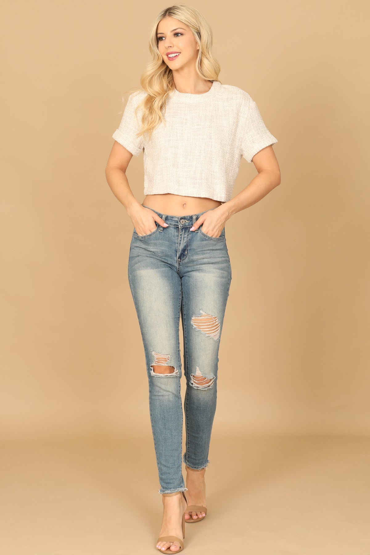 NATURAL IVORY TEXTURED CROP TOP 2-2-1