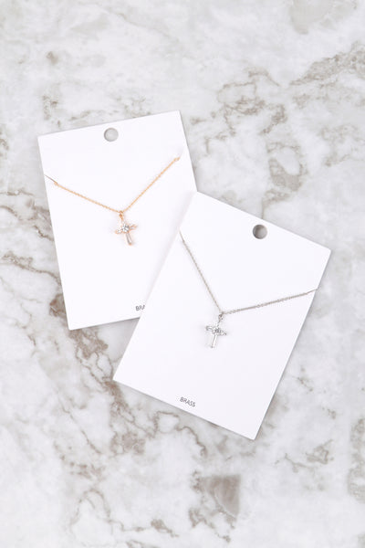 CENTER STONE CUBIC ZIRCONIA CROSS PENDANT BRASS NECKLACE