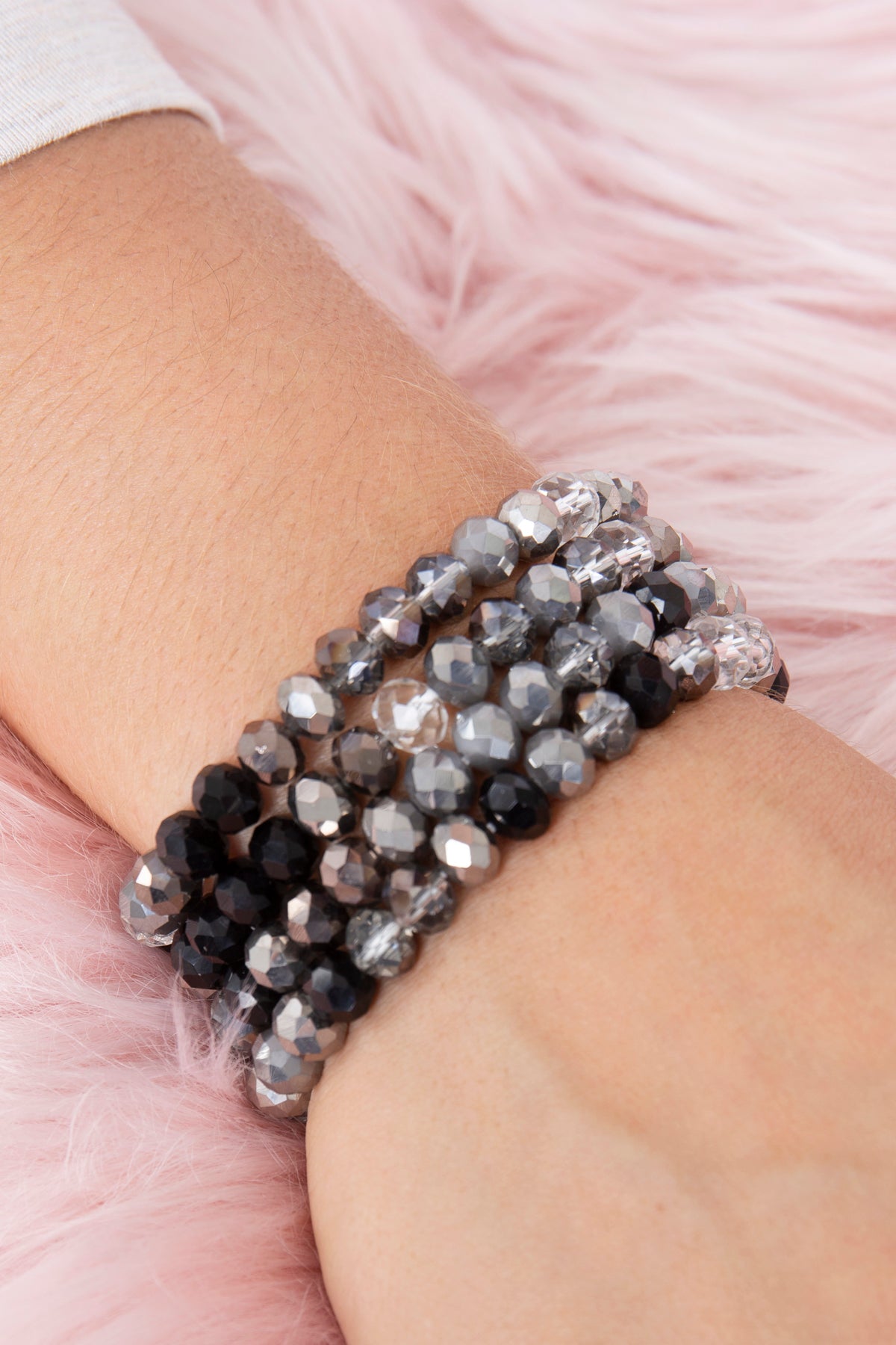 RONDELLE BEADS 4 LAYERED STACKABLE STRETCH BRACELET SET (NOW $ 2.00 ONLY!)
