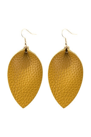 PINCHED TEARDROP HOOK DROP EARRING