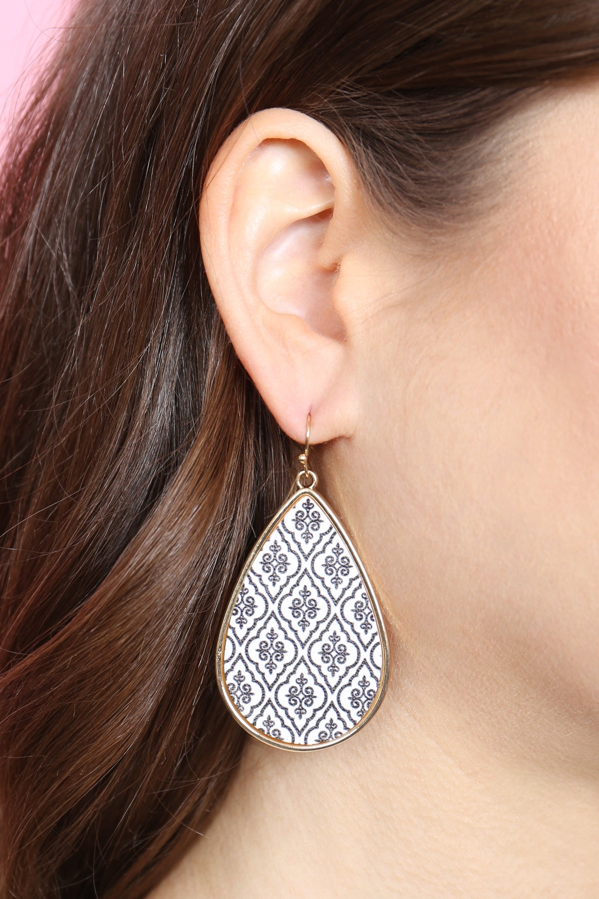 MULTI COLOR B PATTERN PRINT FAUX LEATHER DROP EARRINGS/6PAIRS