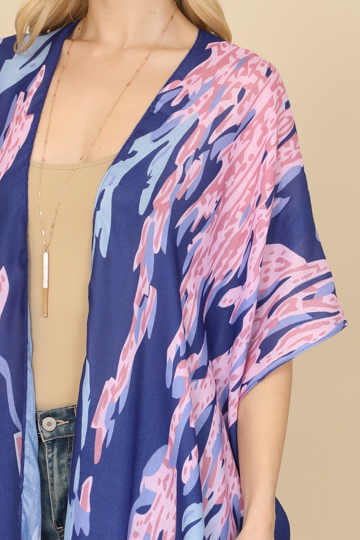 LEAF CRAWLER PRINT SUMMER LONG KIMONO (NOW $5.75 ONLY!)