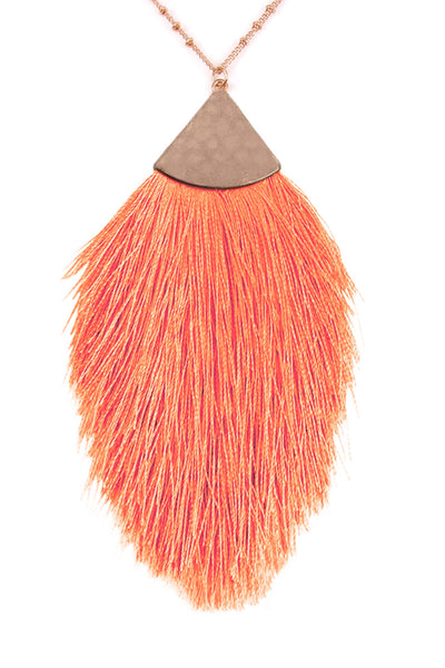TASSEL PENDANT NECKLACE