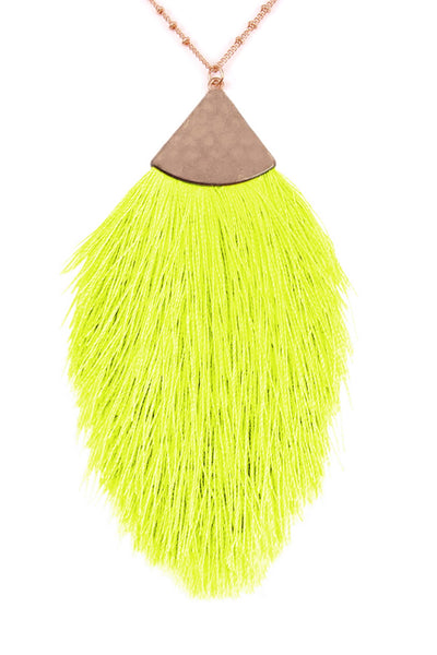 TASSEL PENDANT NECKLACE