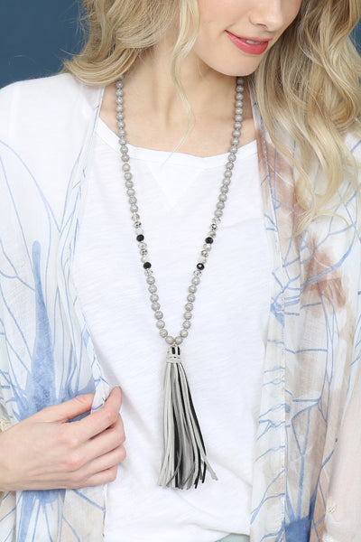 COLORFUL NATURAL STONE AND GLASS BEADS WITH TASSEL NECKLACE