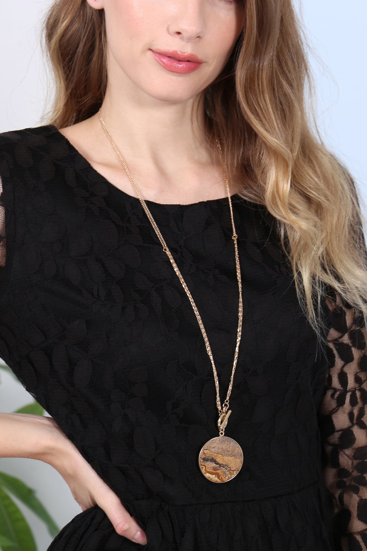 NATURAL STONE PENDANT CHAIN LAYERED NECKLACE/6PCS (NOW $2.00 ONLY!)