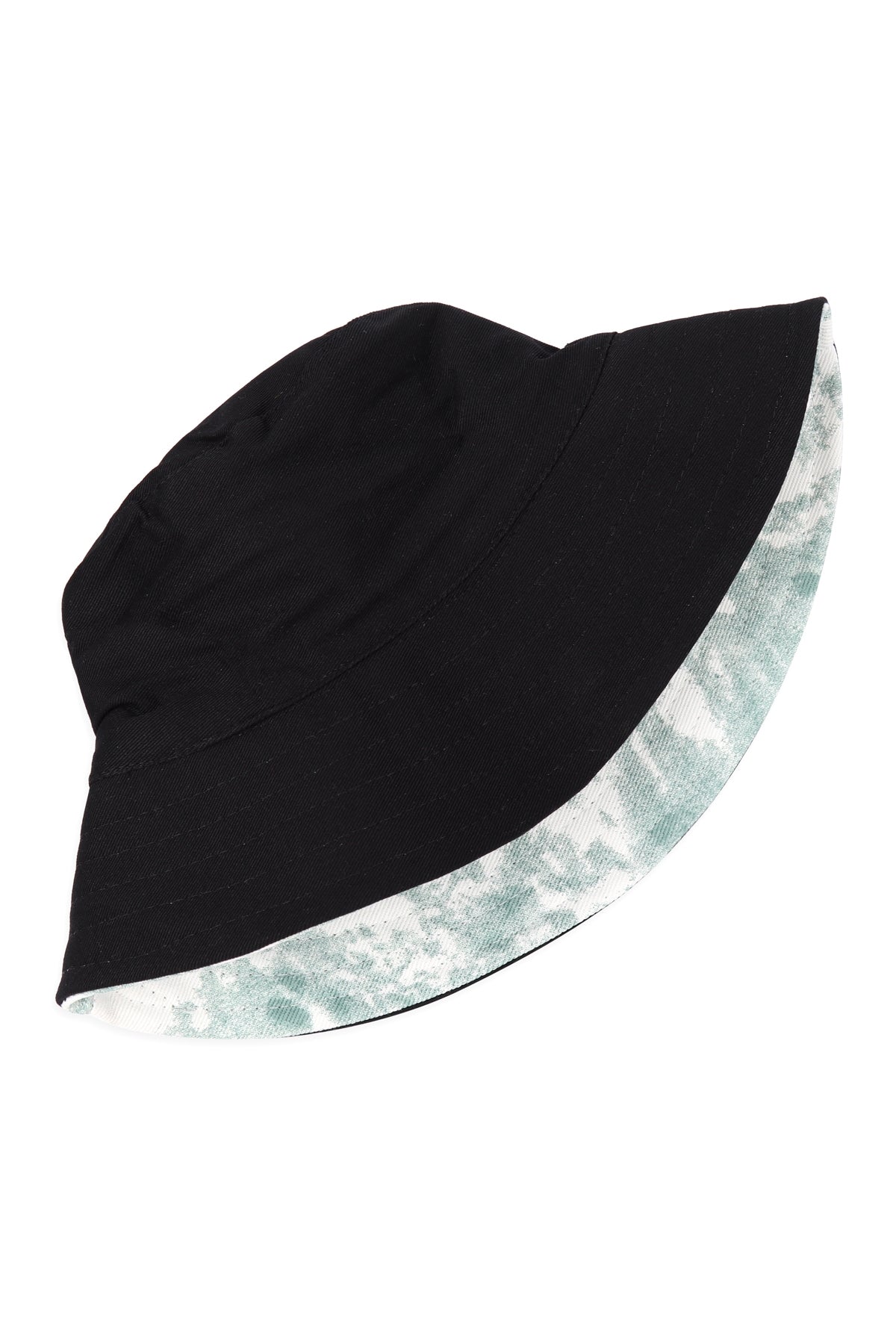 PATCHED DYE DOUBLE SIDE-WEAR REVERSIBLE BUCKET HAT