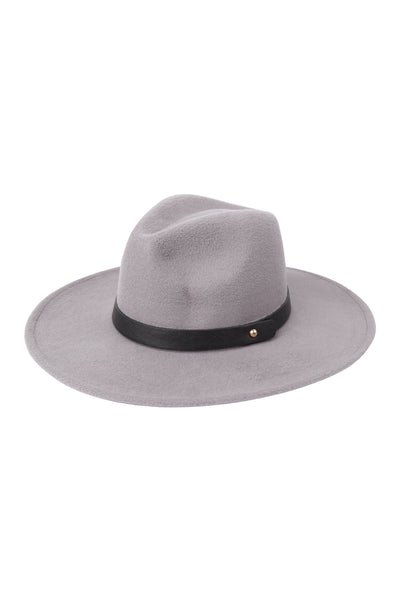 BRIM FASHION HAT W/ LEATHER STRAP ACCENT