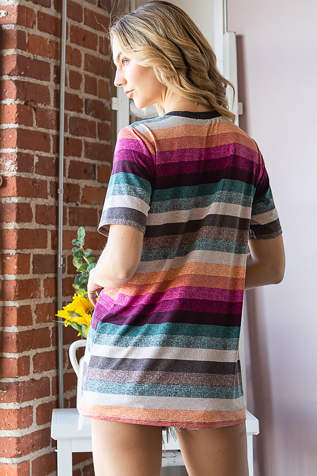 MULTI COLOR STRIPE PRINT CONTRAST TOP- FUCHSIA MULTI 2-2-2