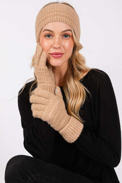 FUZZY CABLE KNIT SMART TOUCH GLOVES