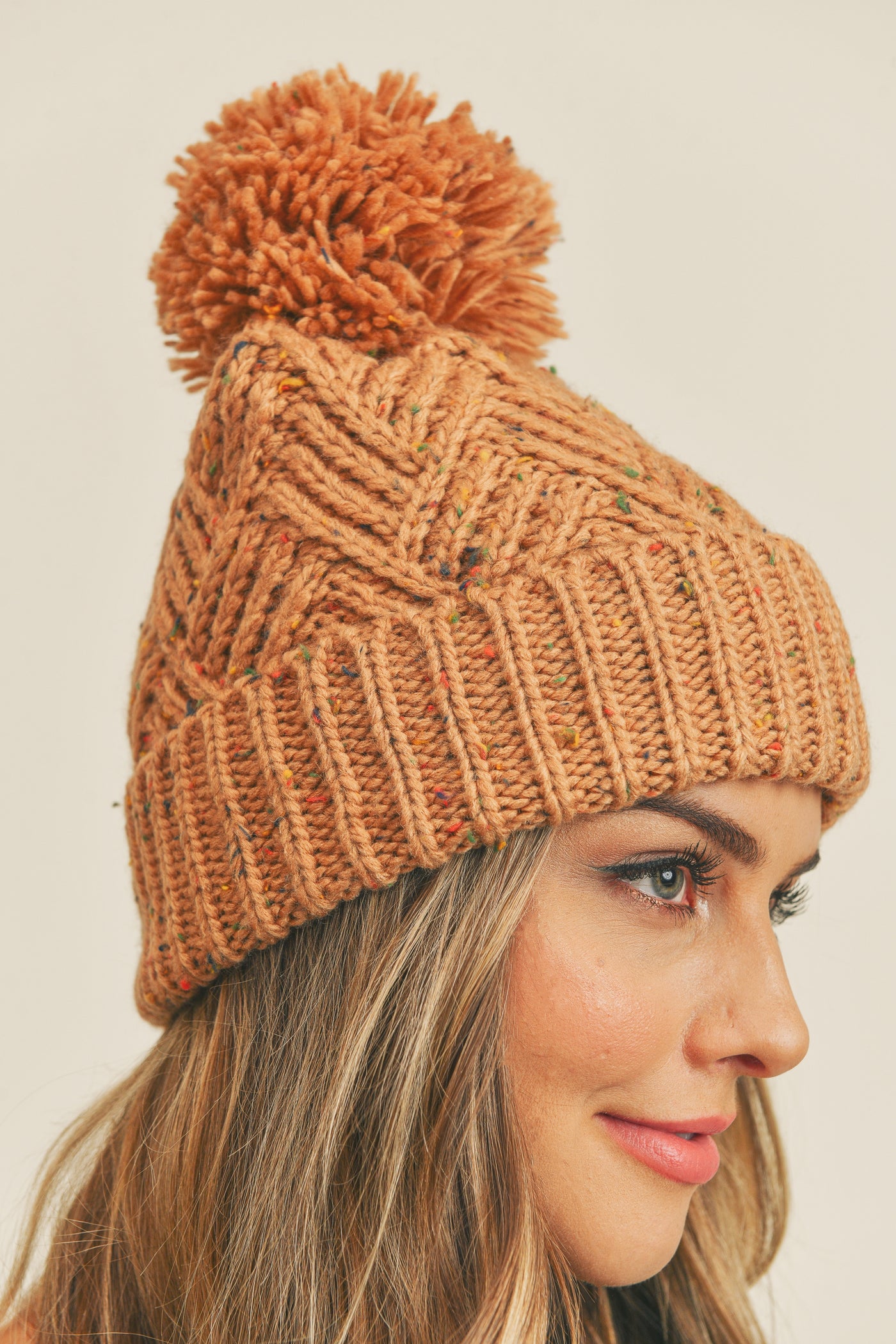 CONFETTI DIAGONAL STRIPES POMPOM KNIT BEANIE