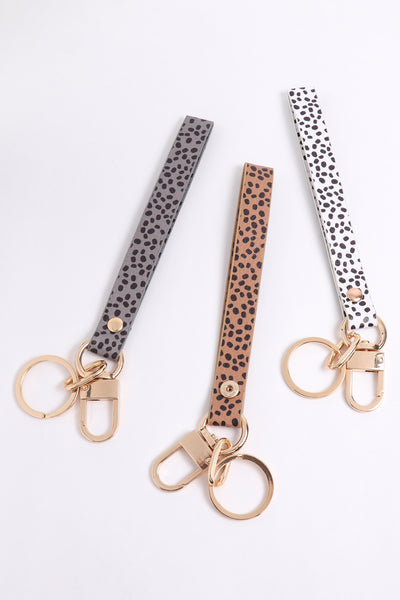 ANIMAL PRINT LOOP BAND KEYCHAIN