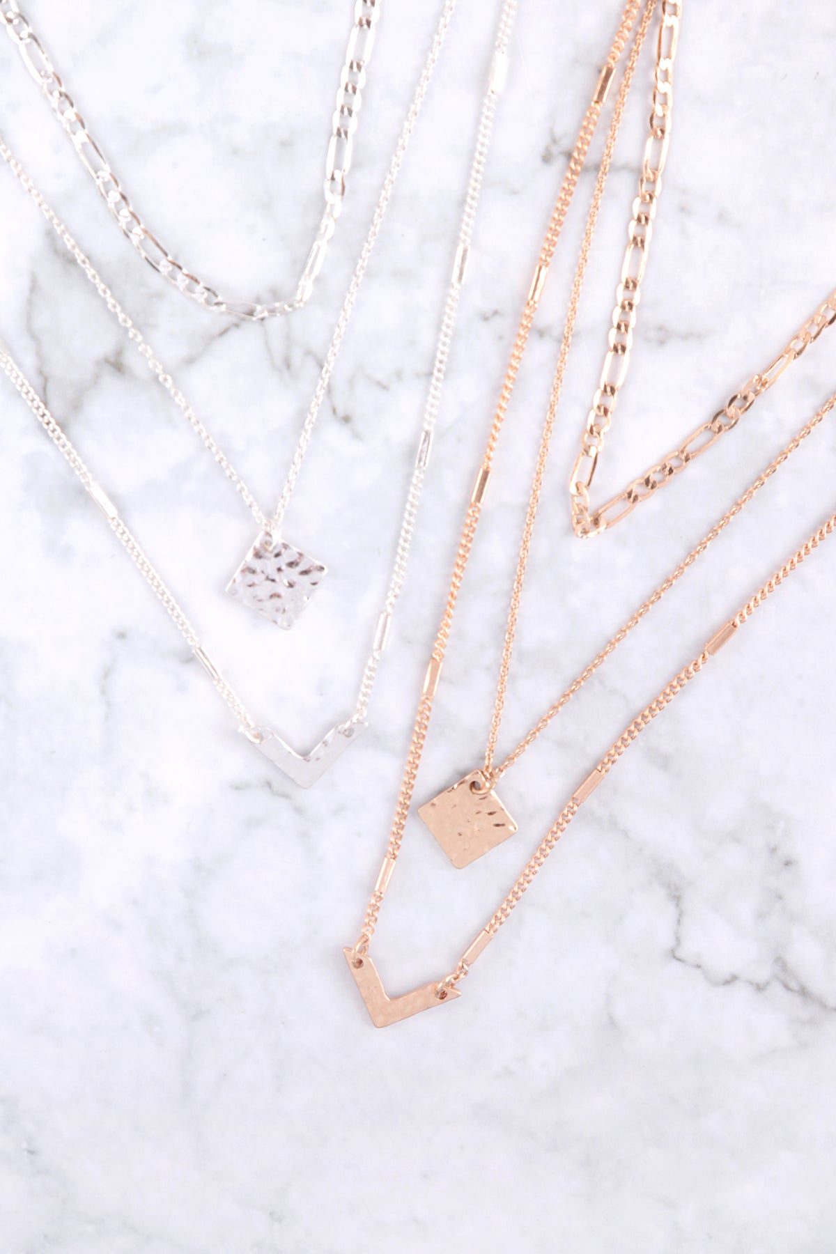HAMMERED DIAMOND & V PENDANT MULTI LAYERED CHAIN NECKLACE