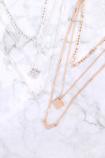 HAMMERED DIAMOND & V PENDANT MULTI LAYERED CHAIN NECKLACE