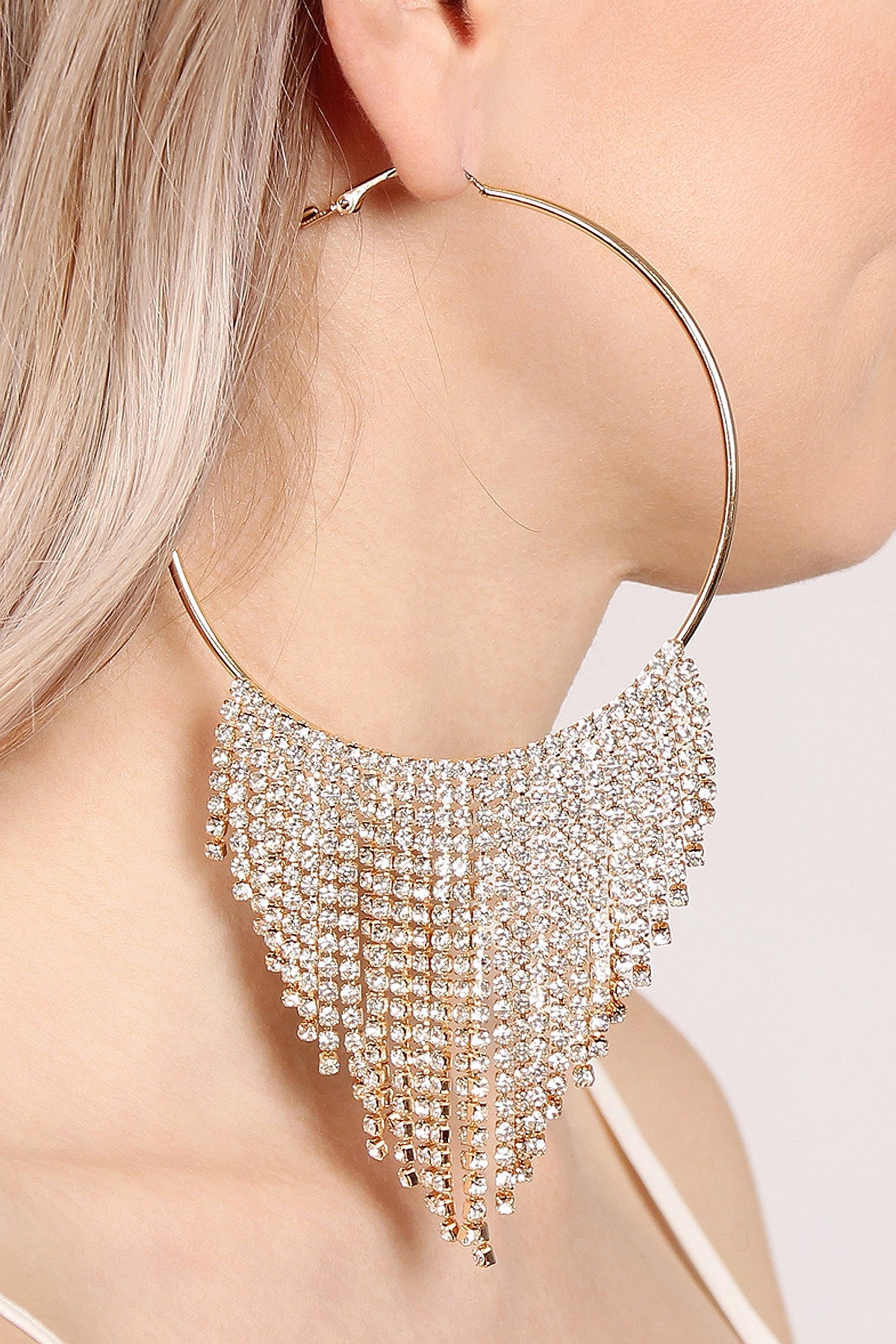 CLEAR TASSEL DANGLING HOOP EARRING