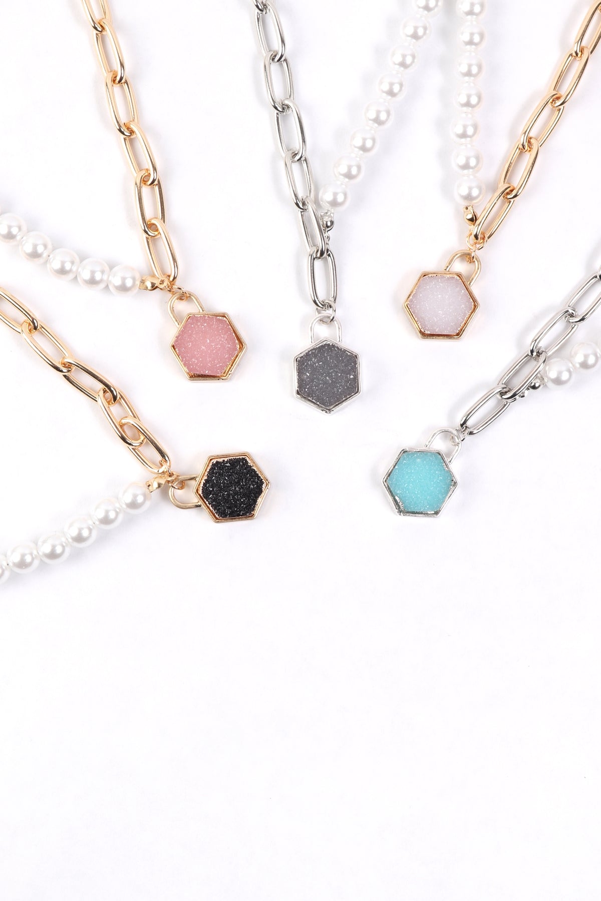 DRUZY PENTAGON PENDANT HALF CHAIN HALF PEARL NECKLACE