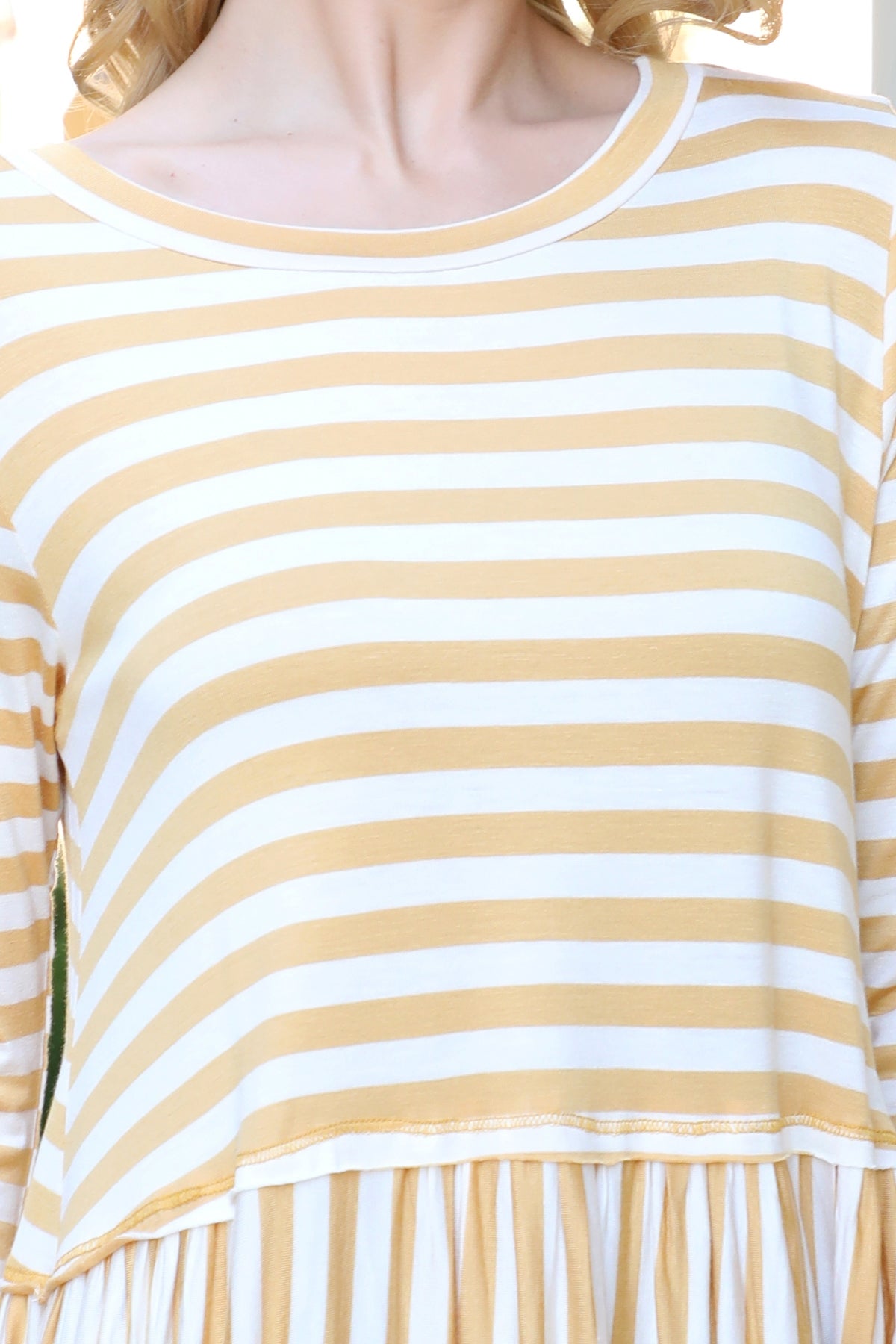 STRIPE REVERSE COVER STITCHED SHIRRING HEM TOP 1-2-2-1