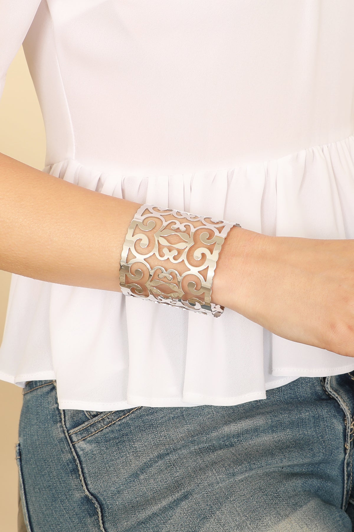 BOHO PATTERN CUFF BRACELET-