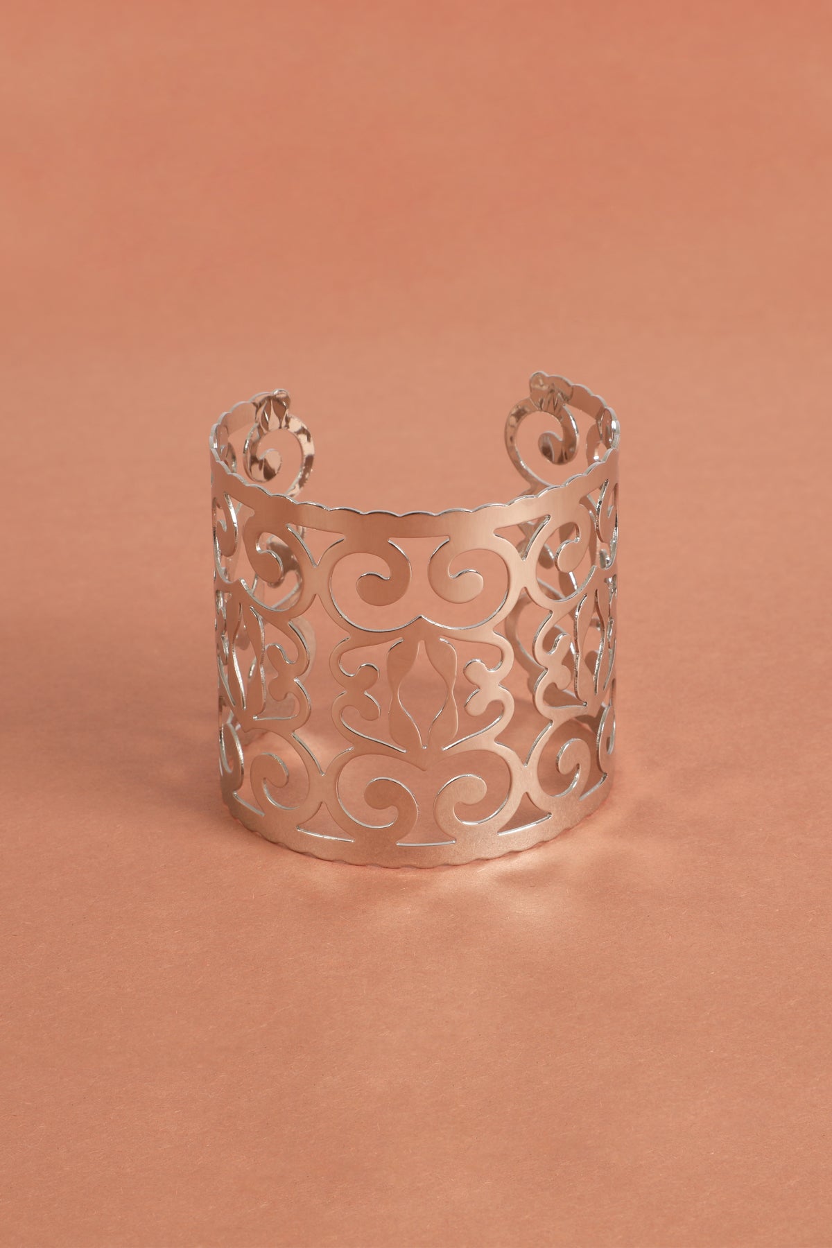 BOHO PATTERN CUFF BRACELET-