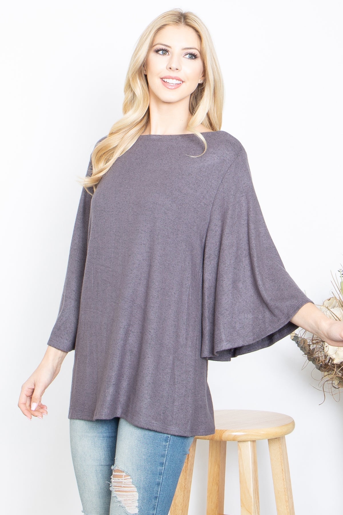 BOAT NECK BELL SLEEVE SOLID HACCI BRUSHED TOP