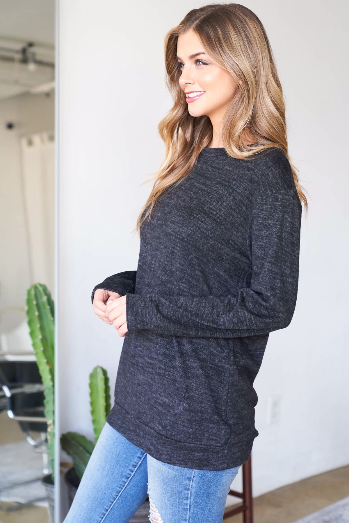 RFT2617-TWO TONED ROUND NECK SWEATSHIRT-1-2-2-2 (NOW $5.75 ONLY!)