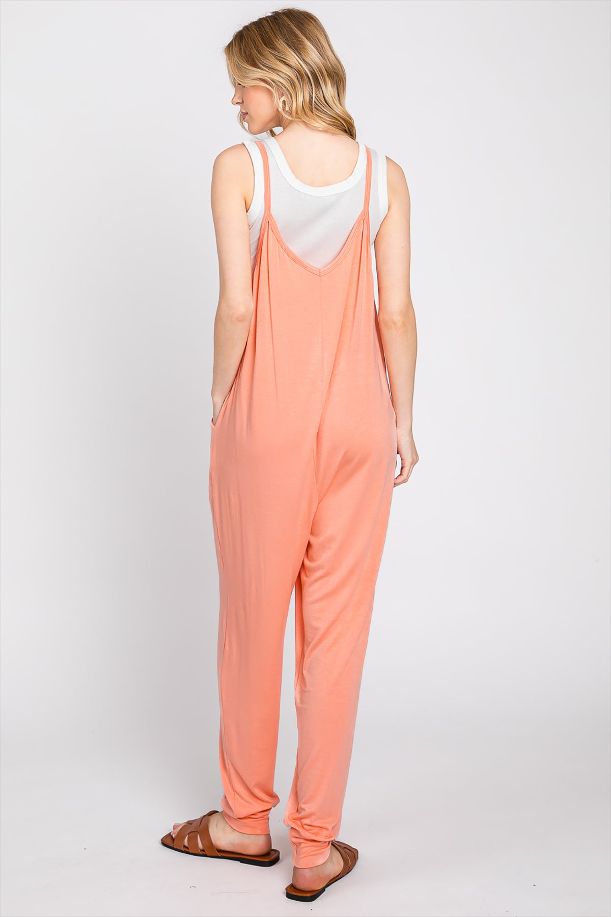 V-NECK SLEEVELESS JUMPSUIT