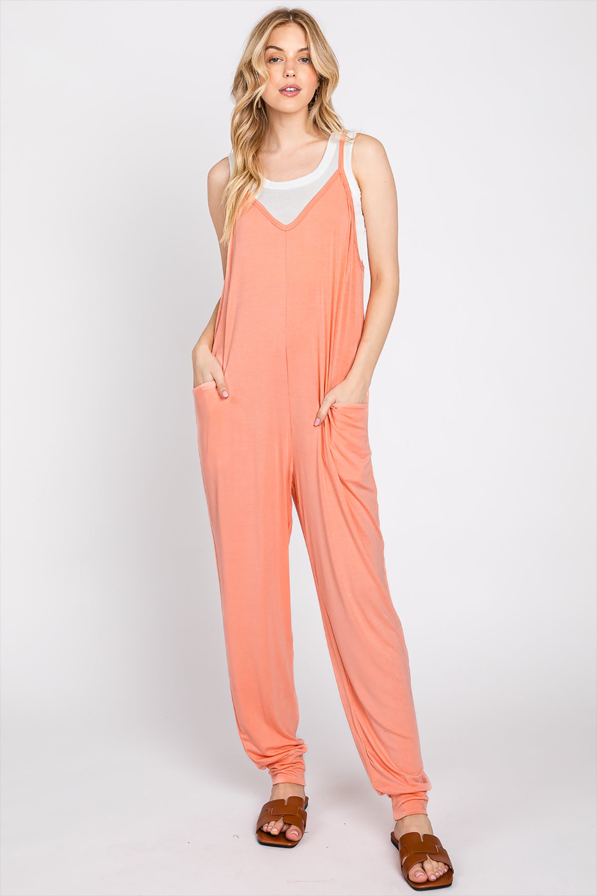 V-NECK SLEEVELESS JUMPSUIT