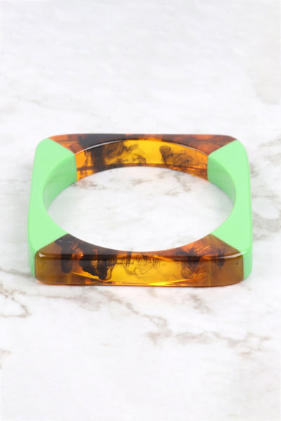 SQUARE RESIN CAST BANGLE BRACELET