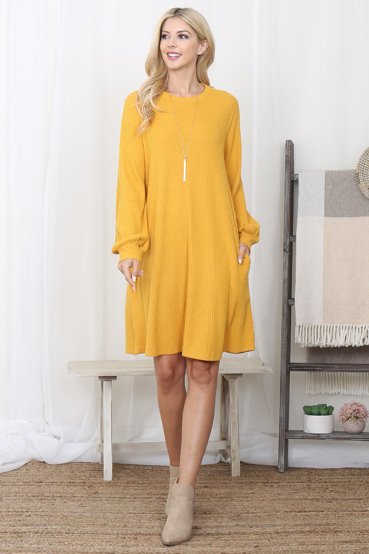 BRUSHED WAFFLE BUBBLE SLEEVE POCKET DRESS 1-1-1-1